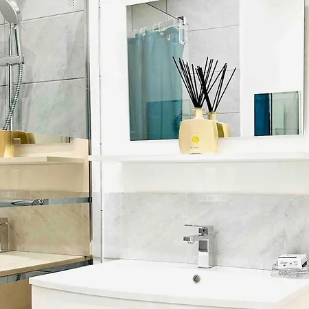 アパート Le Marechal カンヌ